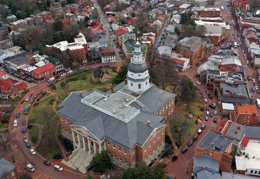 Aerial view of the Maryland State House and the circular streets of downtown Annapolis